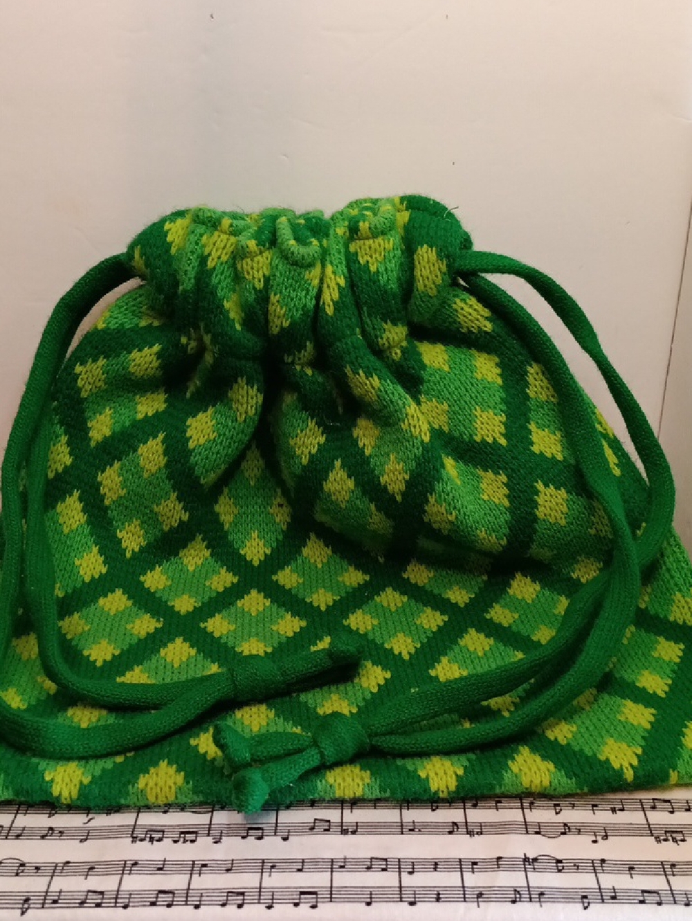 Studio Knitting New York Green Knit Drawstring Bag Mod Style Vintage
